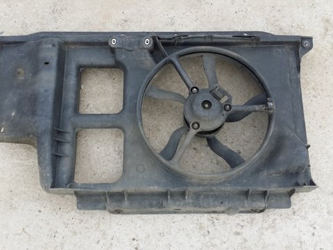 Trager / rama ventilator Peugeot 206 model fara AC