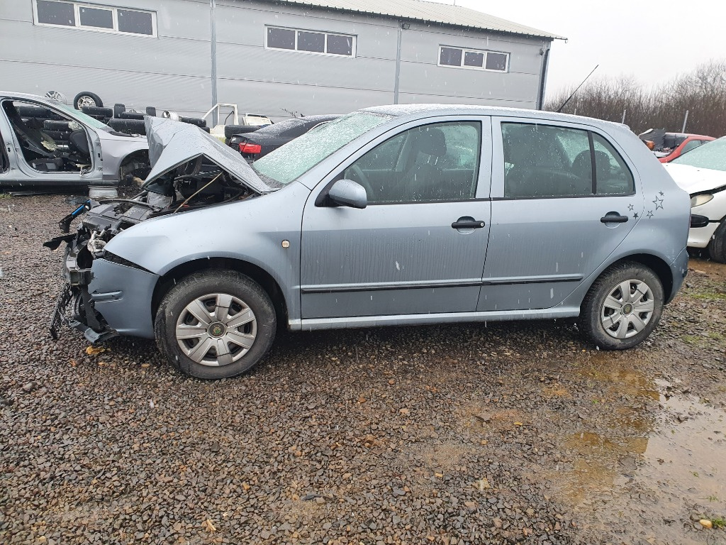 Trager Skoda Fabia 2005 Hatchback 1.4 mp