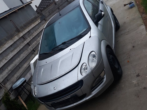 Trager Smart Forfour 2005 hatchback 1500