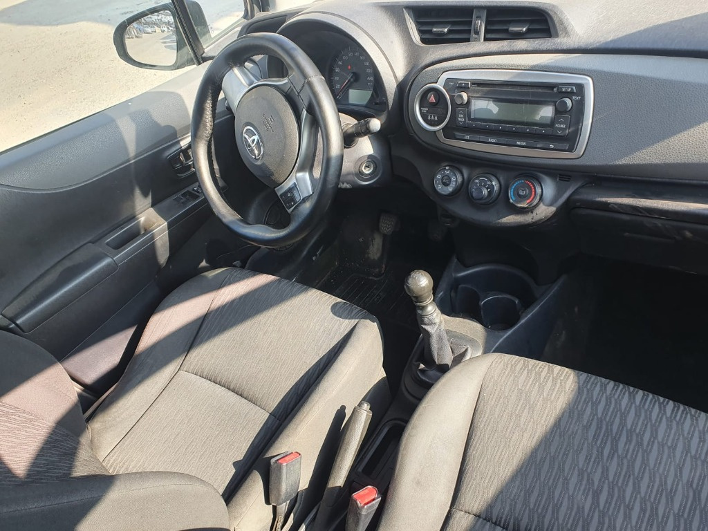 Trager Toyota Yaris 2012 hatchback 1.4