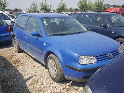Trager Volkswagen Golf 4 coupe