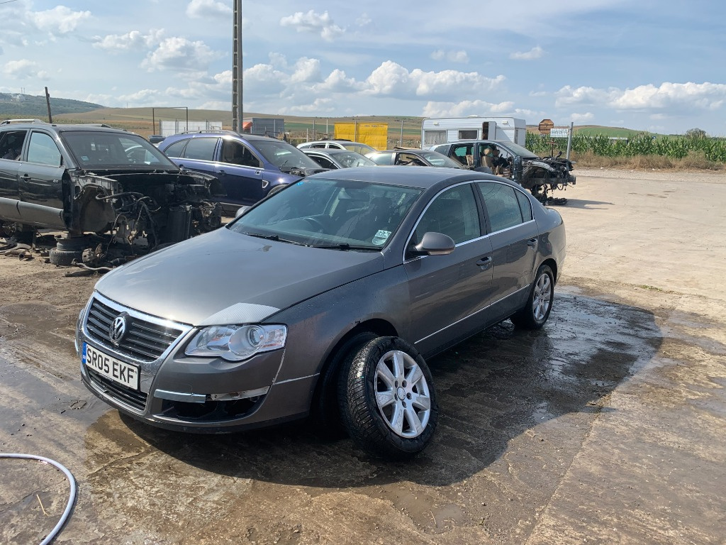 Trager Volkswagen Passat B6 2006 limuzin