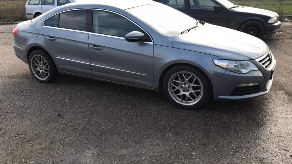 Trager Volkswagen Passat CC 2010 Hatchba