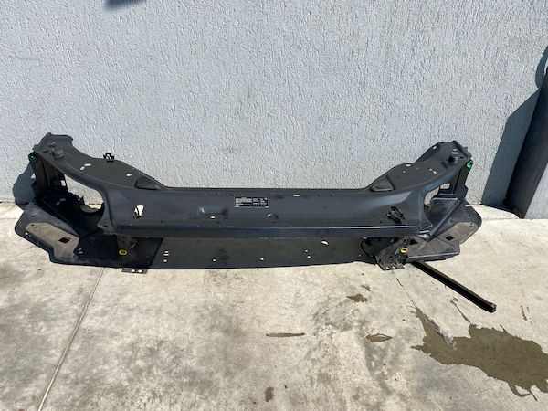 Trager VOLVO S80 V70 2008-2016 31395146/31299977/31335558