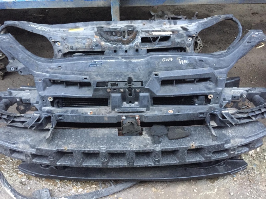 Trager vw golf 5 1.4 benzina