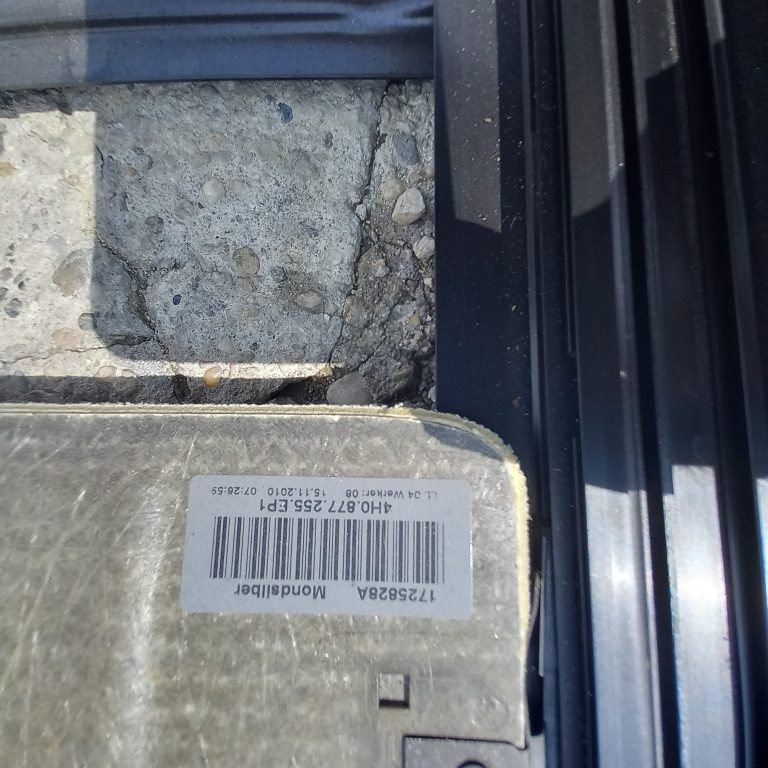 Trapa COMPLETA Audi A8 4H D4