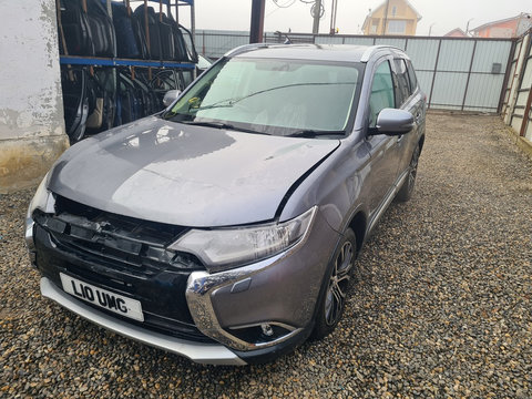 Trapa Mitsubishi Outlander III Facelift 2015 - 2018 SUV 4 Usi