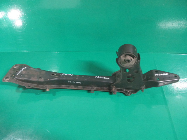 TRAVERSA CU SUPORT / TAMPON MOTOR NISSAN PRIMERA P12 2.2 DCI FAB. 2001 - 2008 ⭐⭐⭐⭐⭐