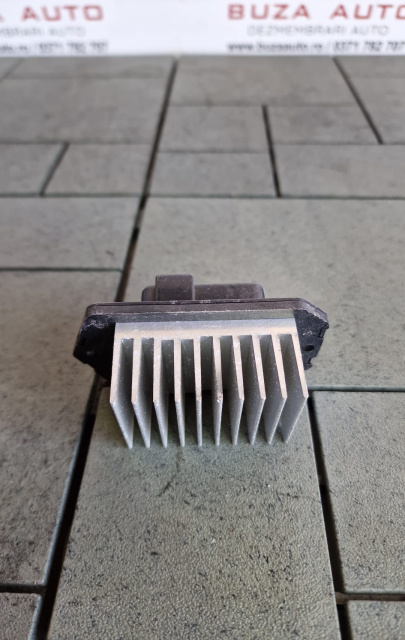 Trepte ventilator Cod: 077800-1030 Honda CR-V 4 [2012 - 2015]