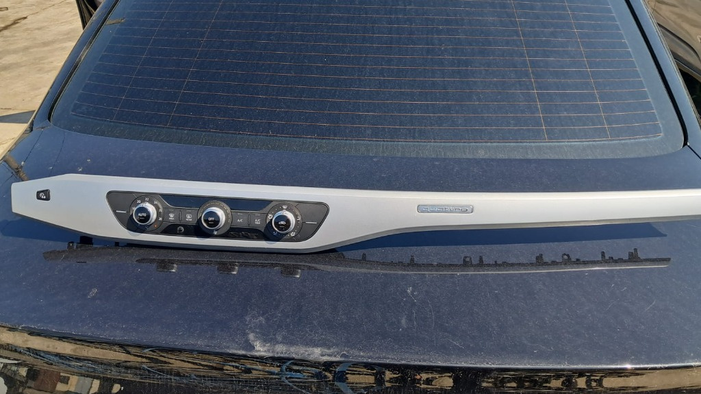 Trim bord AUDI A4 B9 sedan 2.0 TDI DETA an 2017 cod 8W1853190A