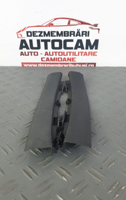 Trim interior stanga dreapta 8U0868203 8U0868203 Audi Q3 8U [2011 - 2014]