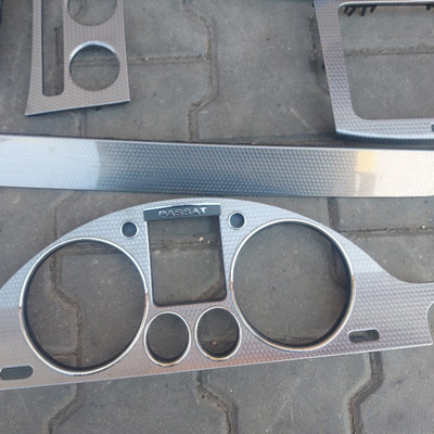 Trim ornament bord Vw Passat B6