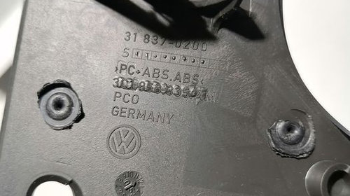 Trimuri VW Passat b6