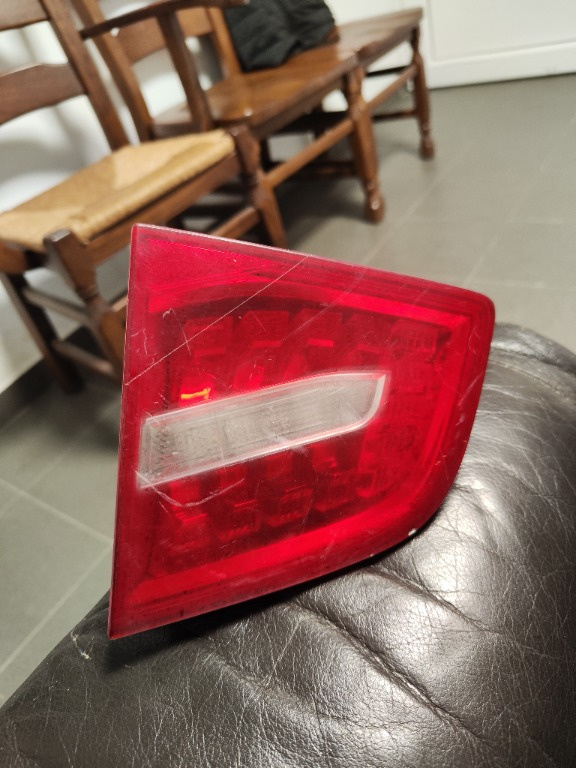 Triplă haion sedan dreapta Audi A6 C6 2008-2011 Cod: 89319321