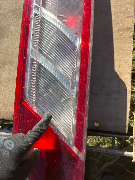Triplă stop lampă stanga Ford Transit 