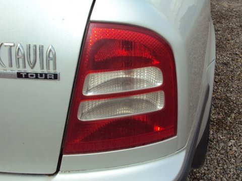 Tripla dreapta Skoda Octavia 2005