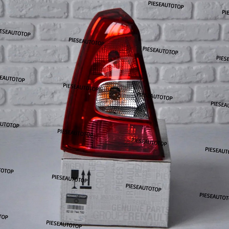 Tripla Lampa stop stanga Dacia Logan 2008-2012 NOUA 8200744760 OE