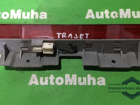 Tripla spate Hyundai Trajet (2000-2008) 927503a0