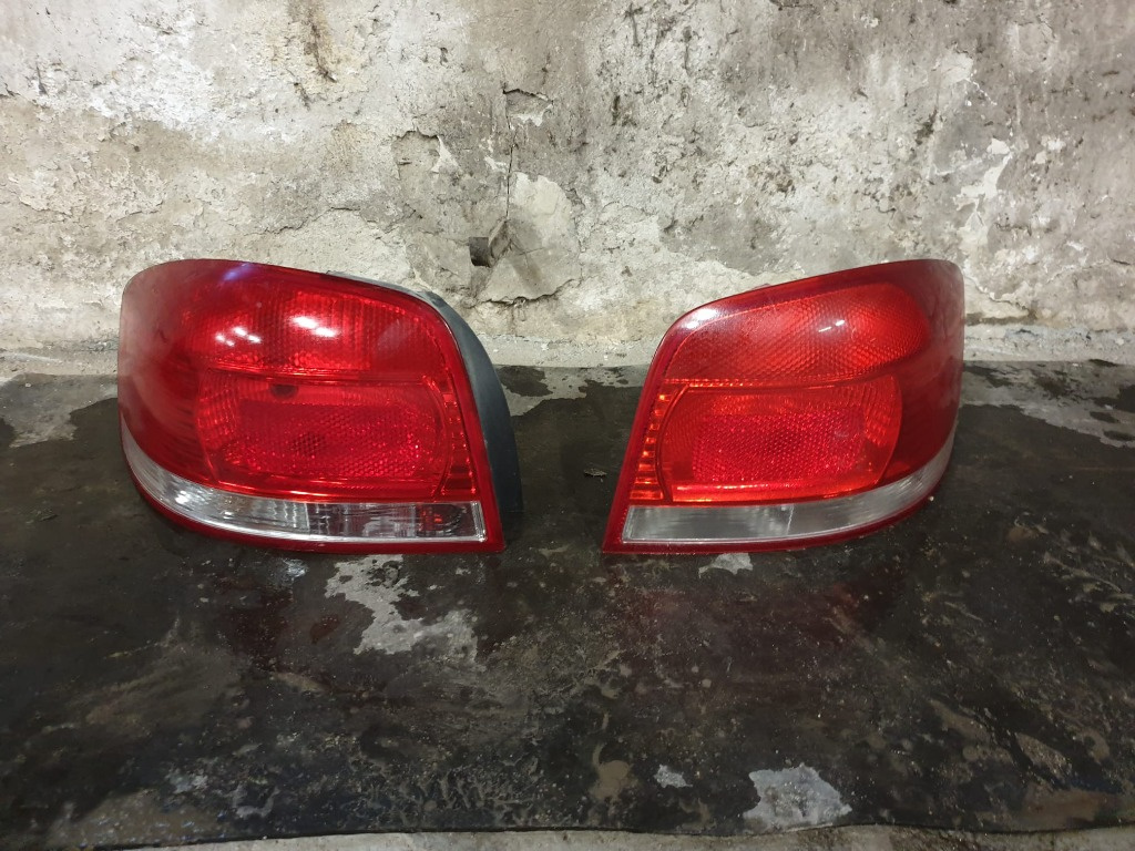 Tripla Spate stanga/ Tripla spate dreapta Audi A3 8P