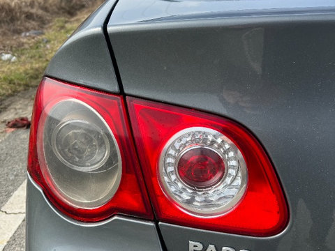 Tripla stanga haion LED VW Passat B7 din 2007 Sedan