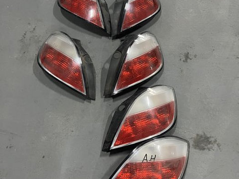 Triple/Stop/Stopuri/Lampa Opel Astra H Stanga/Dreapta