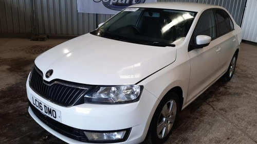 Triunghi reflectorizant Skoda Rapid 3 [2