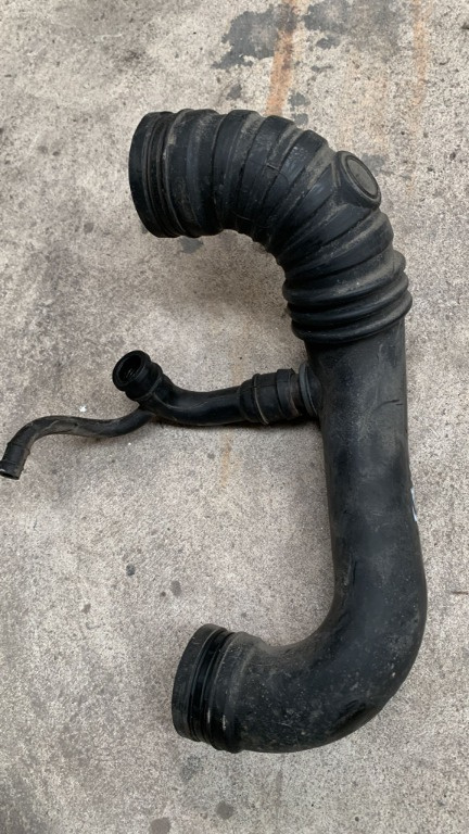 Tub aer Fiat Punto 1.4 benzina 2003 46826960