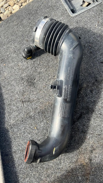 Tub intercooler Dacia Duster 1.5 DCI 8200921878