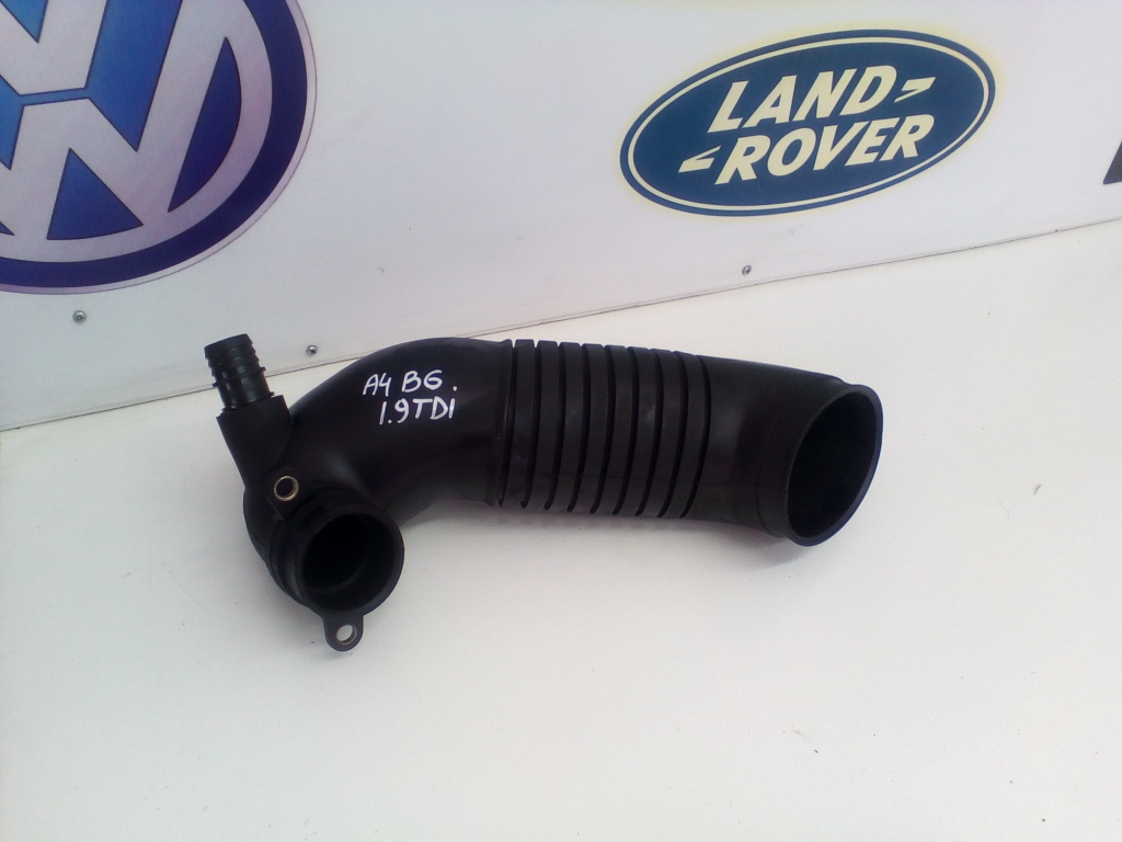 Tubulatura admisie Audi A4 B6 VW Passat B5 1.9 TDI Cod 8E0129615