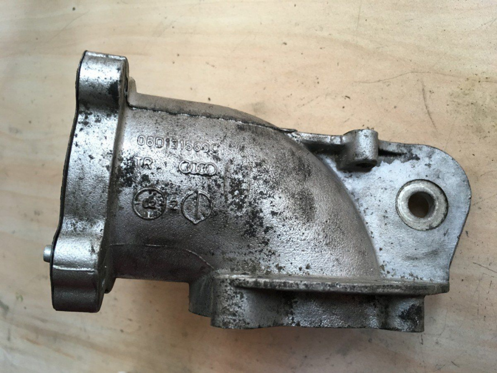 Tubulatura EGR 06D131569C 2.0 FSI Audi A4 B6