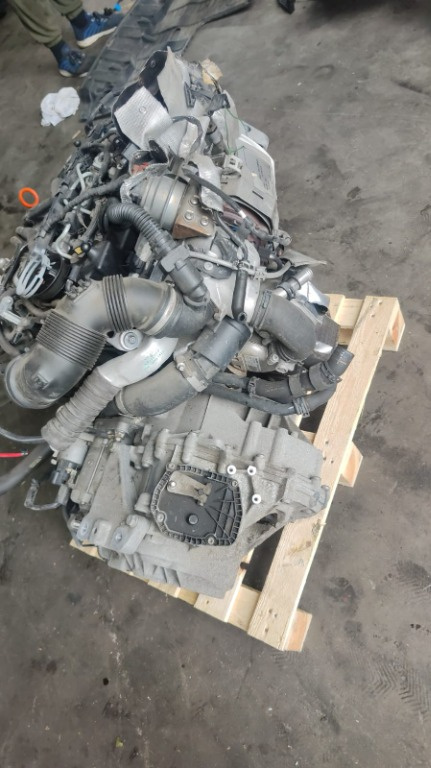 Tubulatura turbo Vw Golf 7 1.6 TDI hatchback cod motor CLH ,transmisie automata, an 2013 cod 04L145762AB