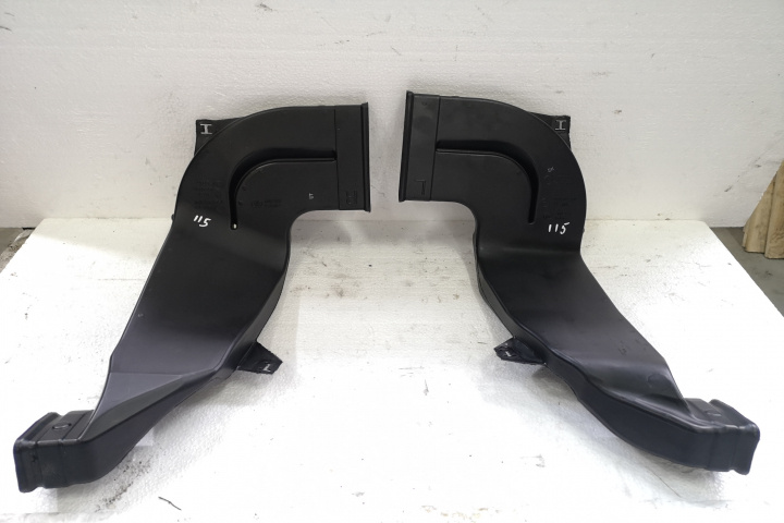 Tubulatura ventilatie interior Audi A5 2 (F5) [2016 - 2020] S - Line Liftback 5-usi 2.0 TDI S tronic (150 hp) 110KW 150CP 8W6 F5 volan stanga S-Line LZ7S