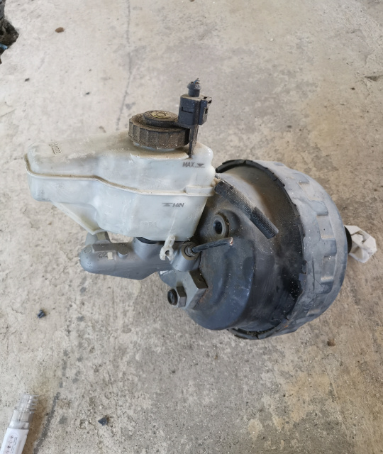 Tulumba Tulumba vw passat b6 2,0 tdi bkp 3c2614105e 3c2614105e Volkswagen VW Passat