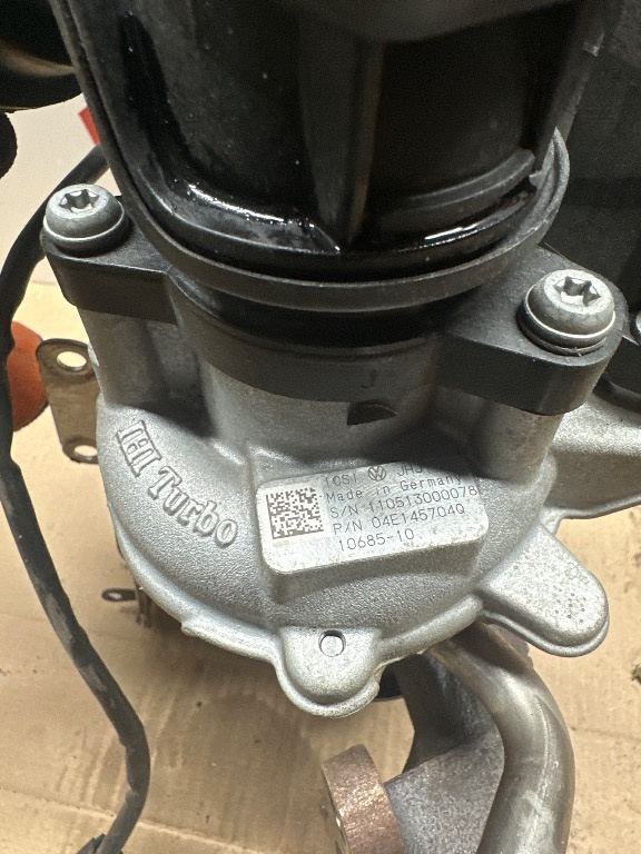 Turbina 1.4 tsi vw jetta hybrid crja cod