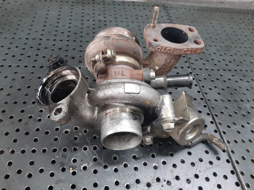 Turbina 1.6 d peugeot partner 307 207 30