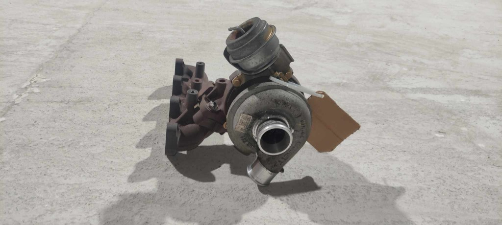 Turbina 28201-2A701 Hyundai I30 1.6 CRDI an fab. 2008 - 2012