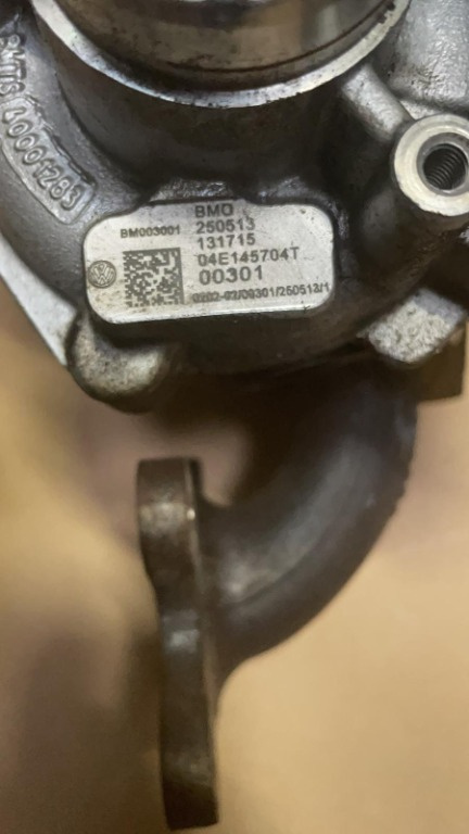 Turbina AUDI A3 GOLF 7 1.2 TSI/CJZ 2013 04E145704T