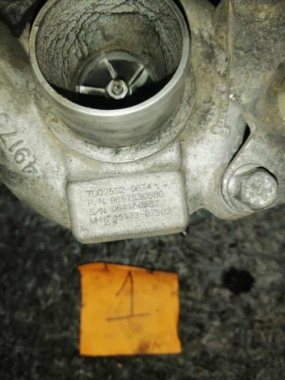 Turbina FORD Focus II 1.6 tdci cod:9657530580 90 cp