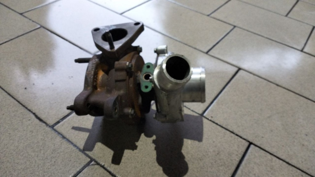 Turbina Ford Transit V363 Bus (FAD) 2.2 TDCi 125 CP cod: 7868806