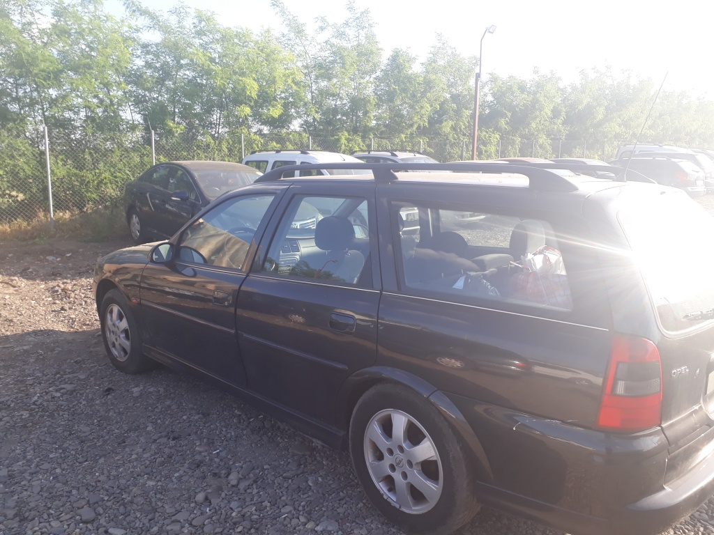 Turbina Opel Vectra B 2001 breack 2,0