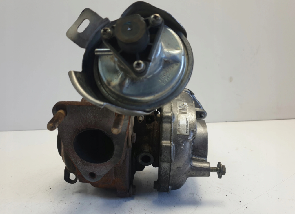 Turbina Peugeot 607 an fabricatie 2003 ,