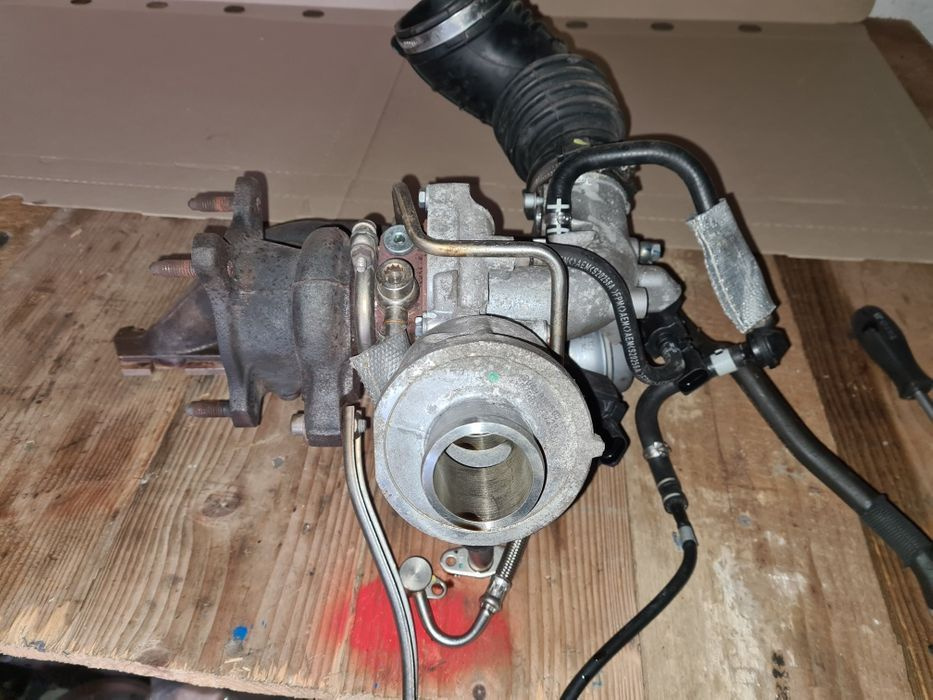 Turbina turbo turbosuflanta Audi A4 B8 A5 8T Q5 1.