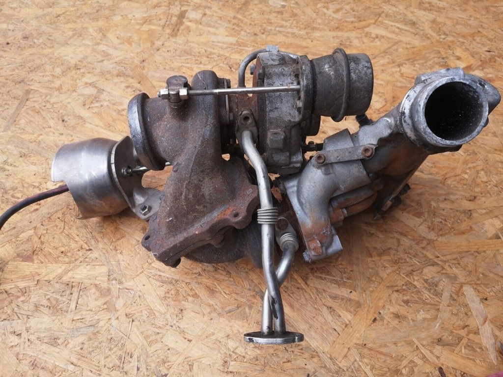 Turbina/Turbosuflanta Bi-Turbo Mercedes 