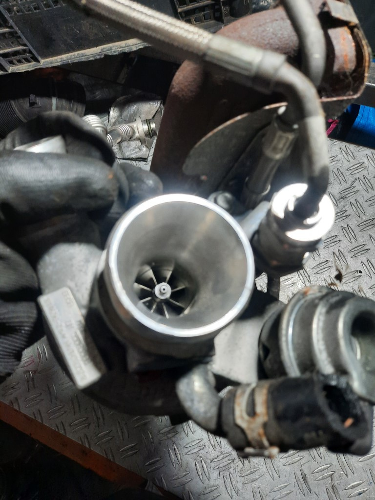 Turbina Turbosuflanta Opel Astra K J 1.6 CDTI 70KW 81KW Cod 55583588