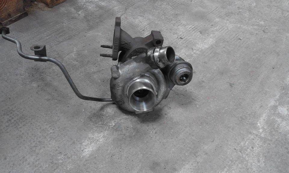 Turbina / turbosuflanta Renault Trafic 2.0 dci / Opel Vivaro 2.0 tdci cod motor M9R