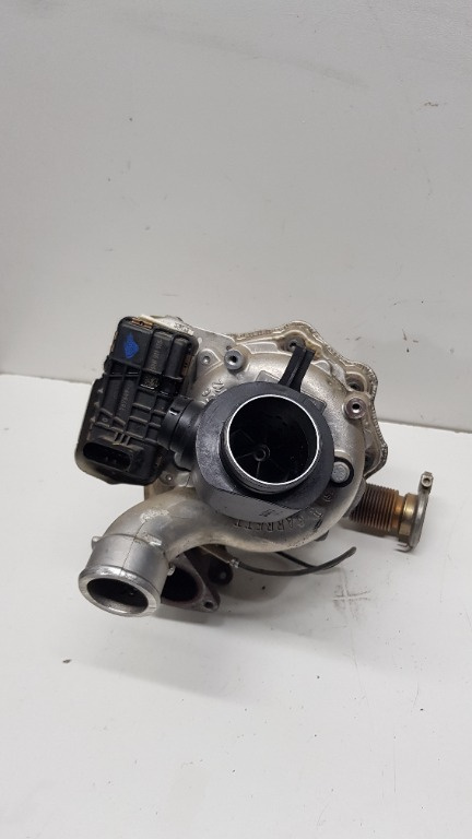 Turbina Turbosuflanta Volkswagen Touareg 3.0 TDI 2012 059145874C