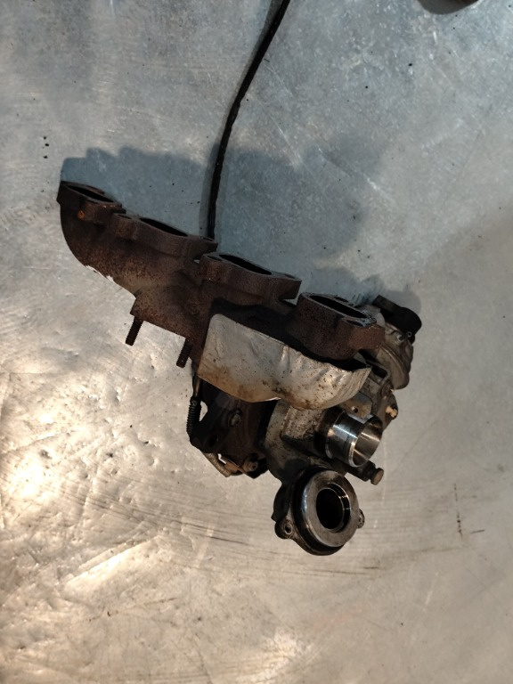Turbina / Turbosuflanta VW Touran 2010-2