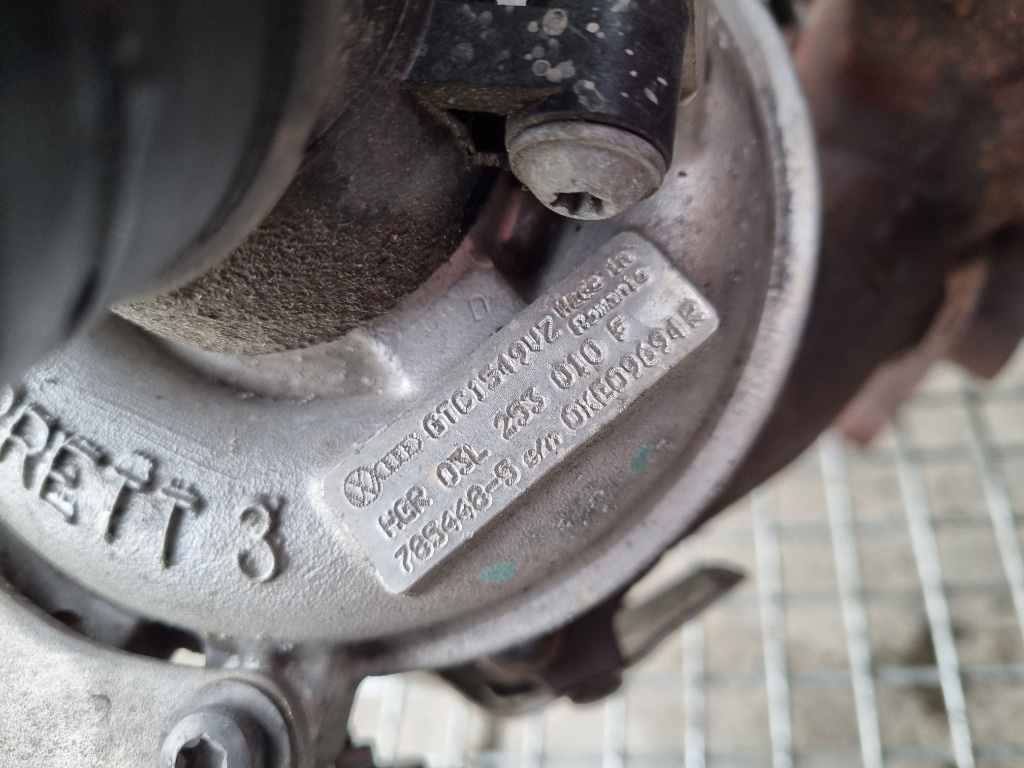 Turbina Vw Passat B7 Passat CC 2.0 170 cp cod 03L253010F