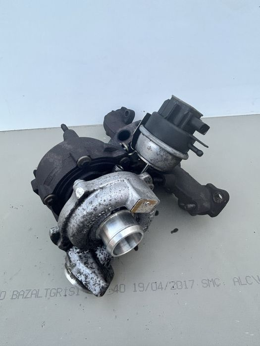 Turbo Turbosuflanta 03L145701E Audi A5 8T 2.0tdi C