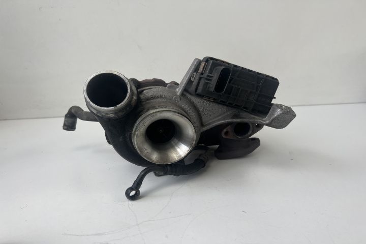 Turbosuflanta 780059402 BMW Seria 3 E90/E91/E92/E93 [2004 - 2010]